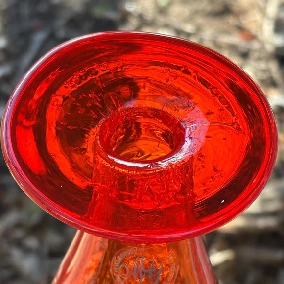 Handblown orange vase by Margie's Garden - Picture 4 of 6